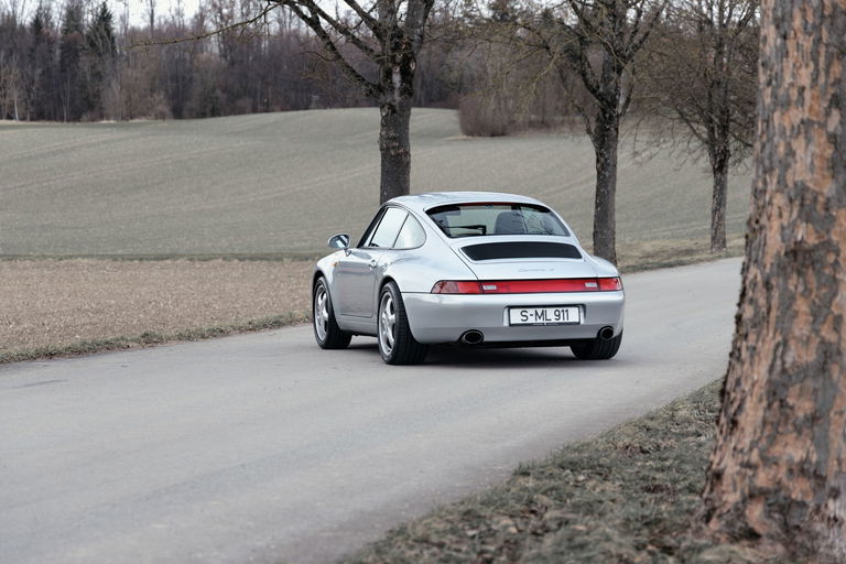 Porsche 993 Carrera 4
