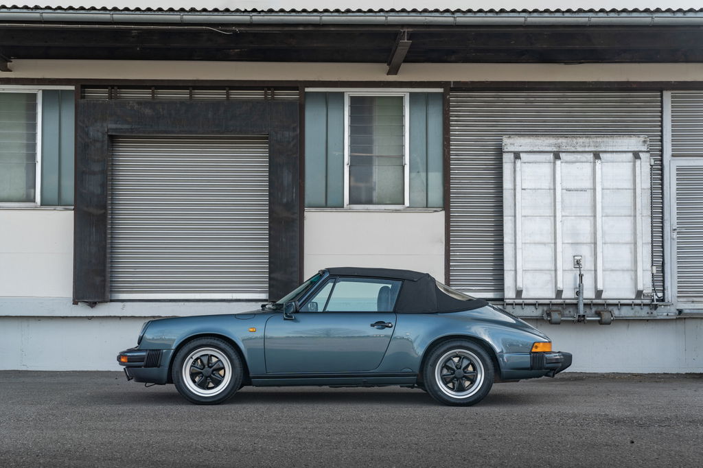 Porsche 911 Carrera 3.2