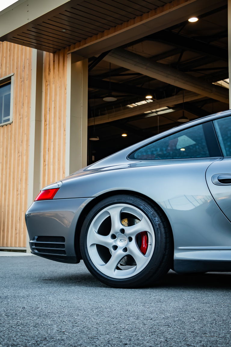 Porsche 996 Carrera 4S
