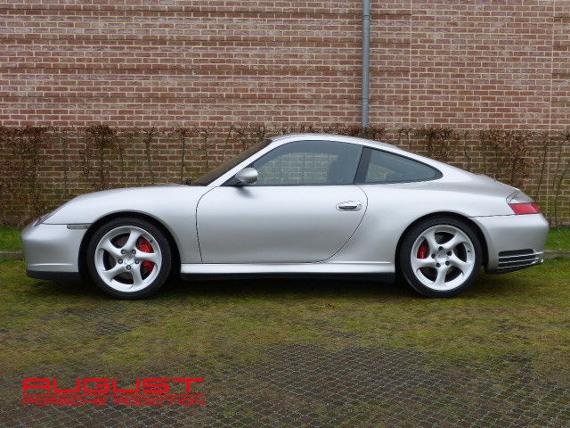 Porsche 996 Carrera 4S