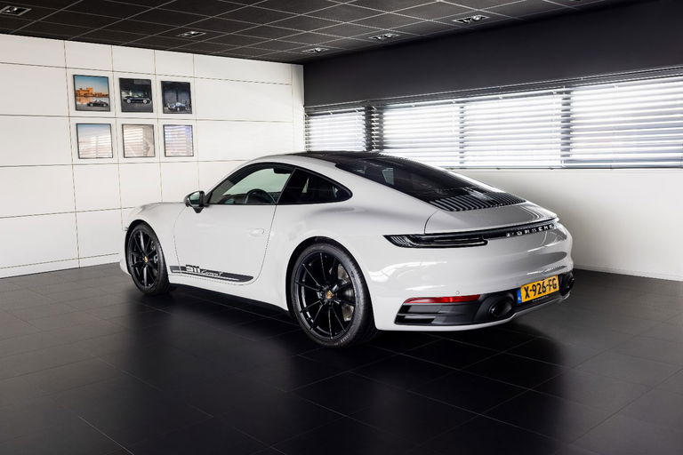 Porsche 992 Carrera T