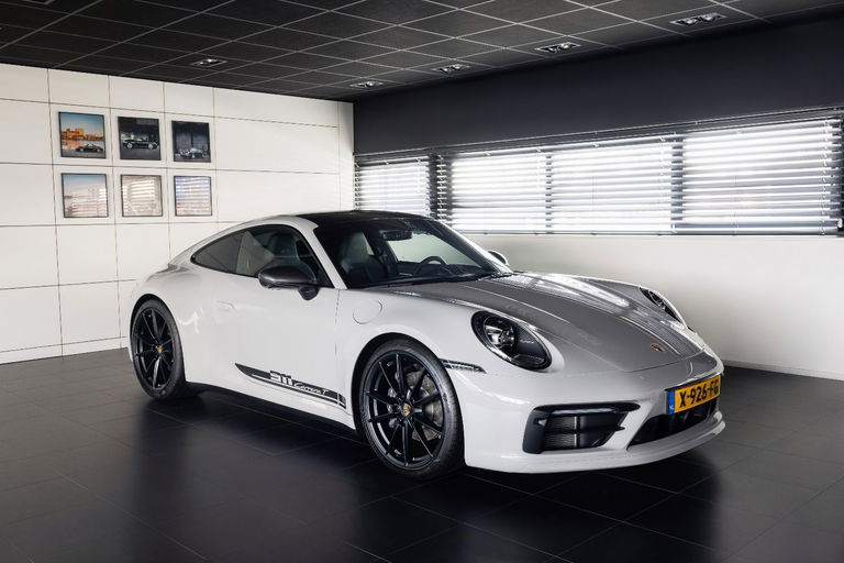 Porsche 992 Carrera T