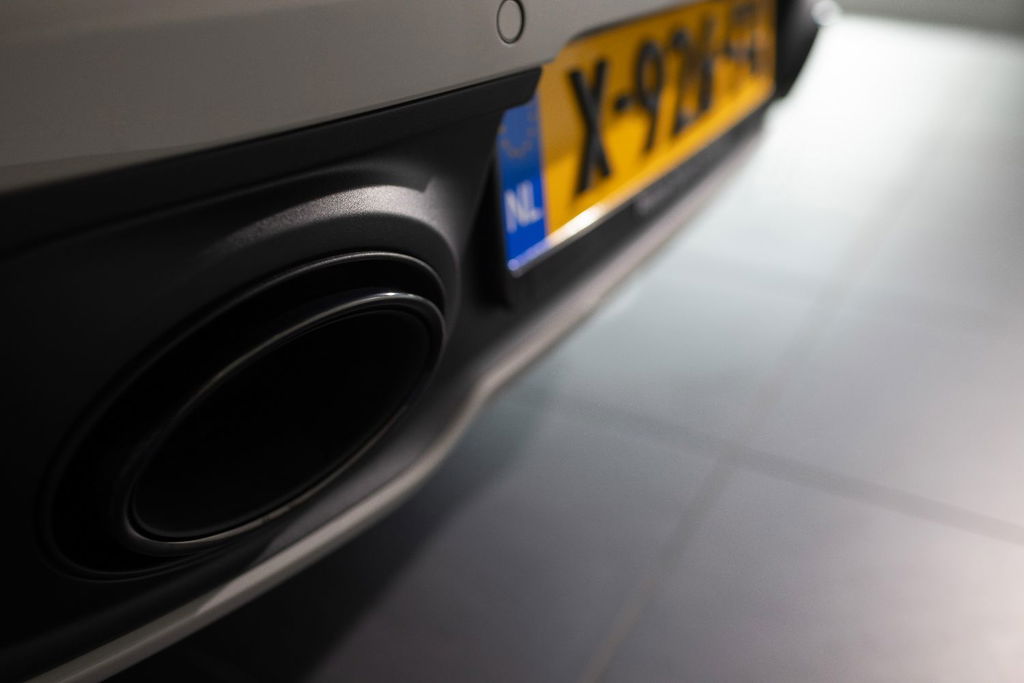 Porsche 992 Carrera T