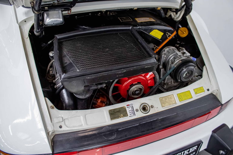Porsche 911 Turbo 3.3
