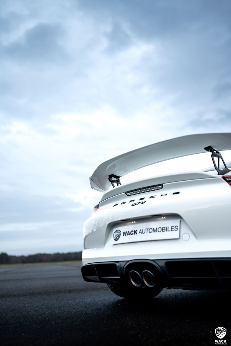 Porsche 981 Cayman GT4