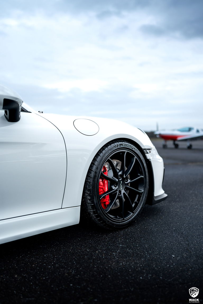 Porsche 981 Cayman GT4