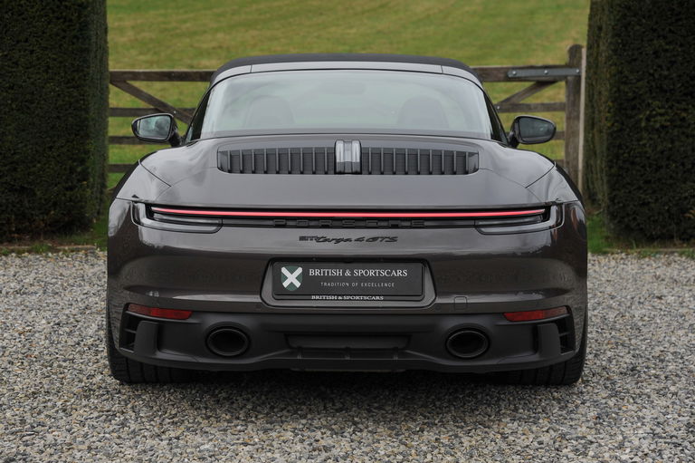 Porsche 992 Targa 4 GTS