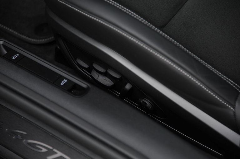 Porsche 992 Targa 4 GTS