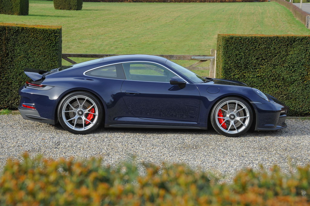 Porsche 992 GT3 Touring