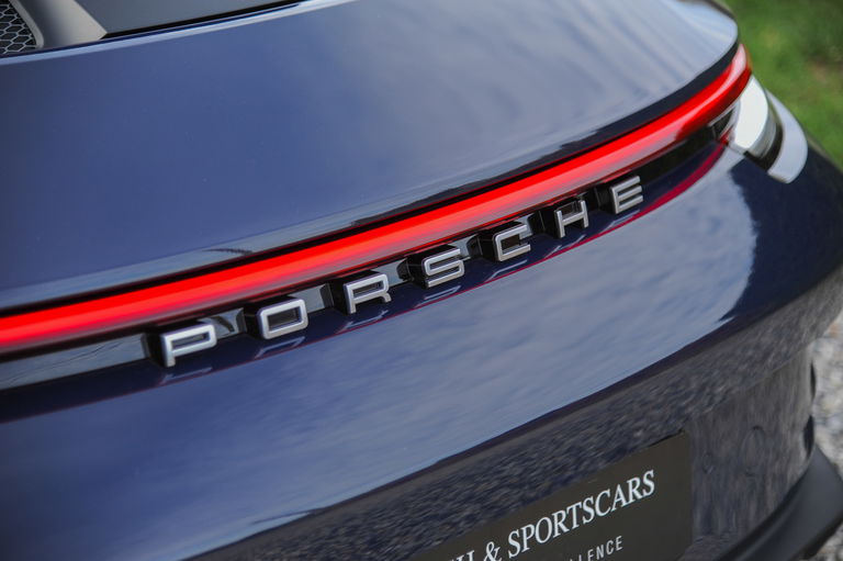 Porsche 992 GT3 Touring