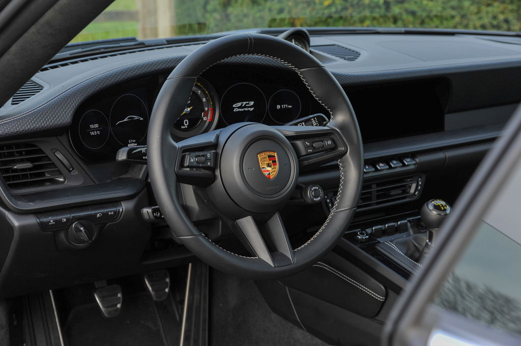 Porsche 992 GT3 Touring