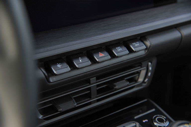 Porsche 992 GT3 Touring