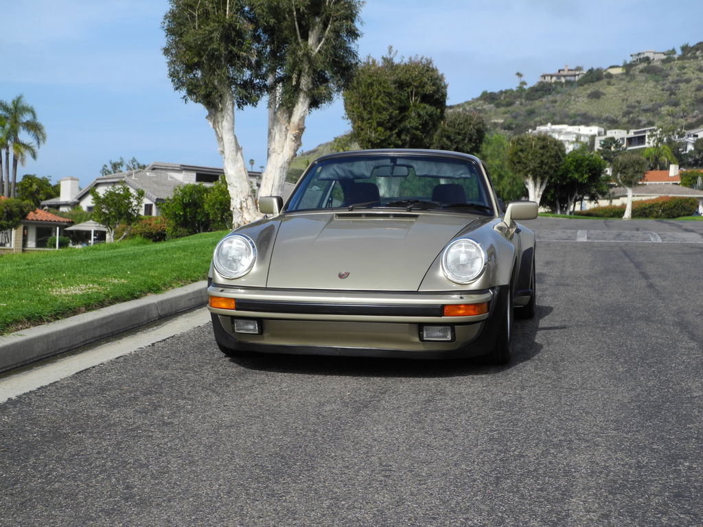 Porsche 911 Carrera 3.2 WTL