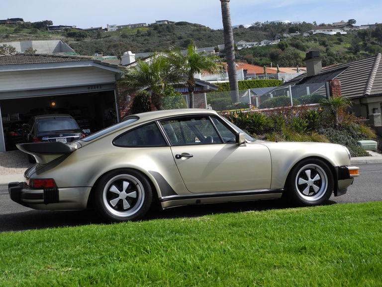 Porsche 911 Carrera 3.2 WTL