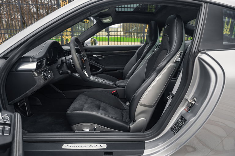 Porsche 991.2 Carrera GTS