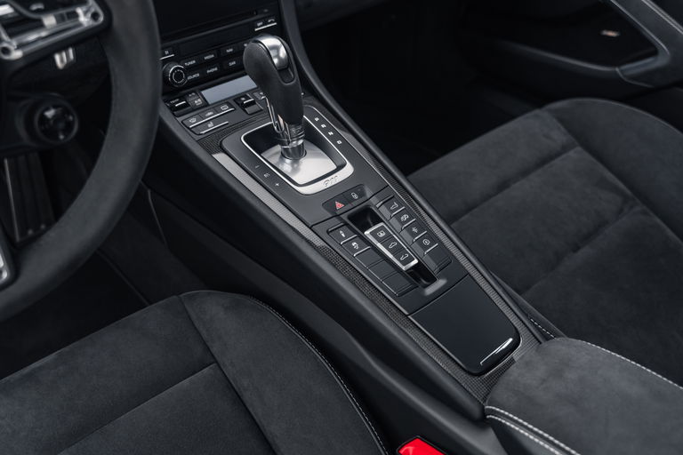 Porsche 991.2 Carrera GTS