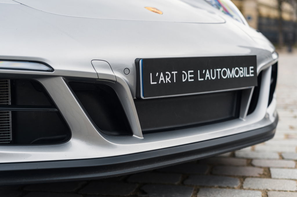 Porsche 991.2 Carrera GTS