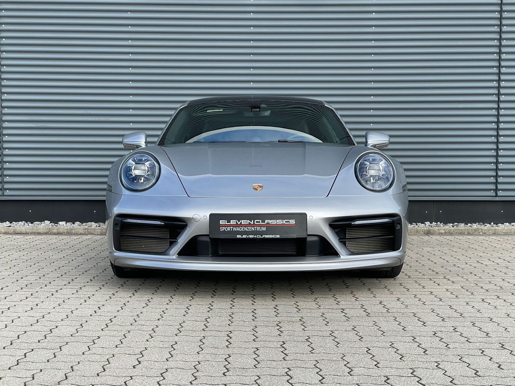 Porsche 992 Carrera S