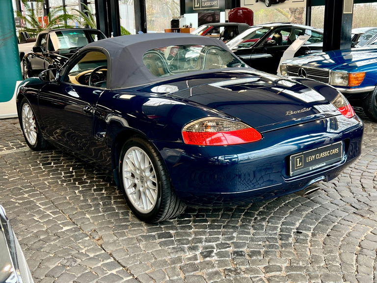 Porsche 986 Boxster