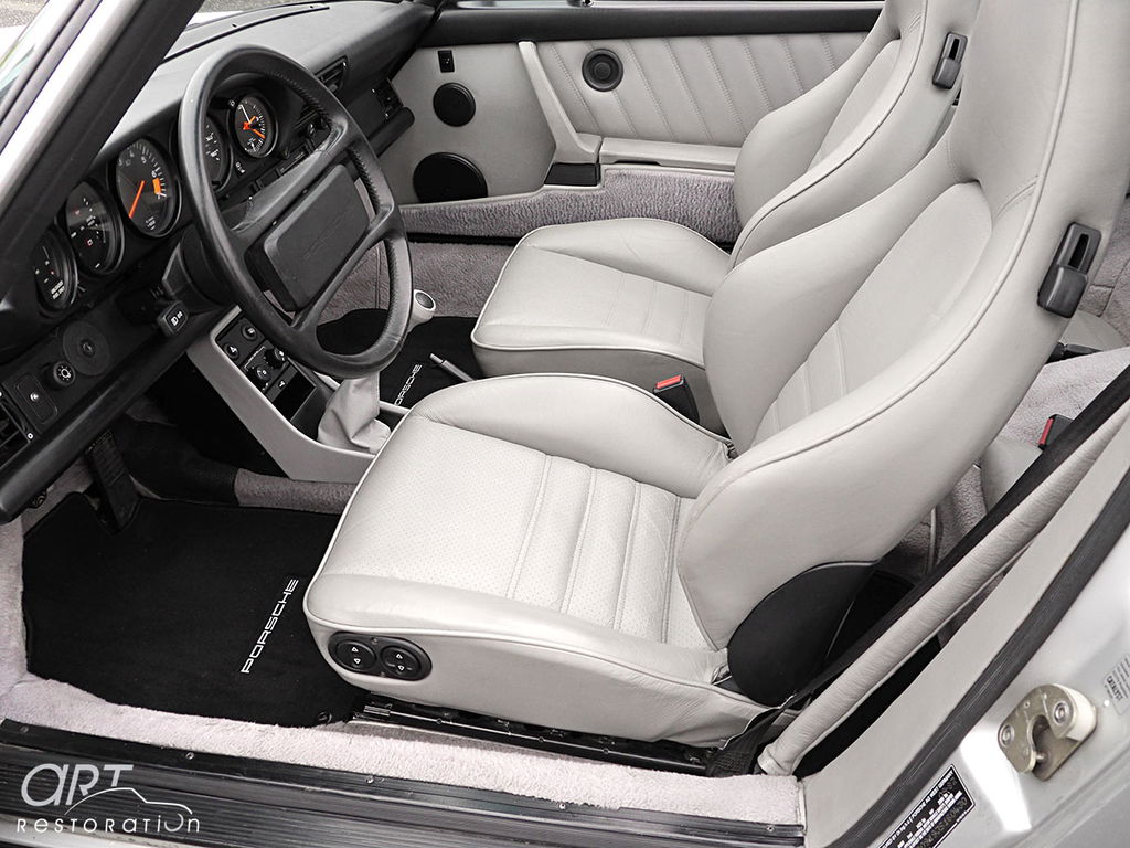 Porsche 911 Carrera 3.2 (US)