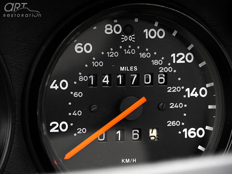 Porsche 911 Carrera 3.2 (US)