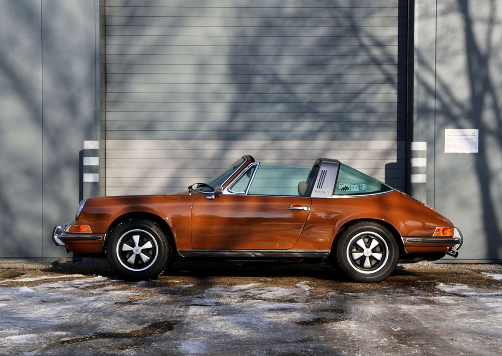 Porsche 911 T (US)