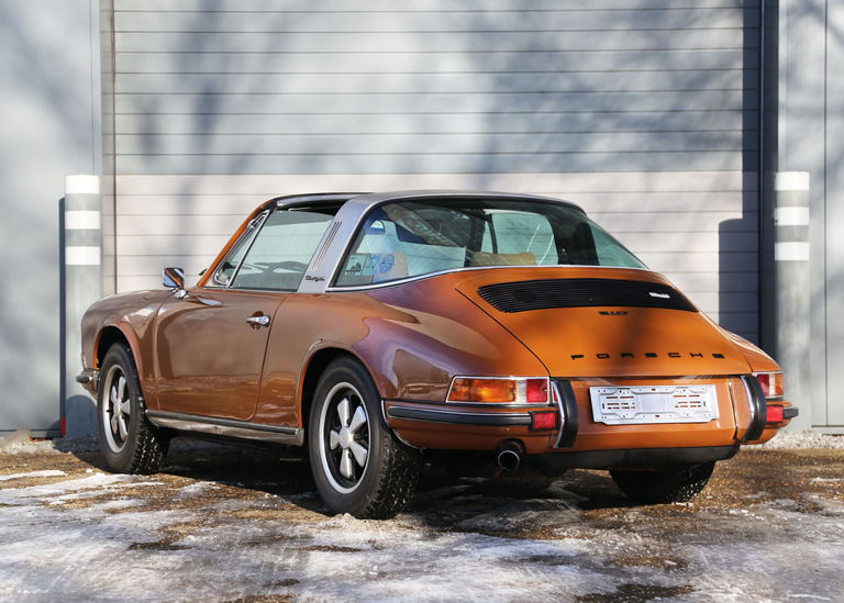 Porsche 911 T (US)