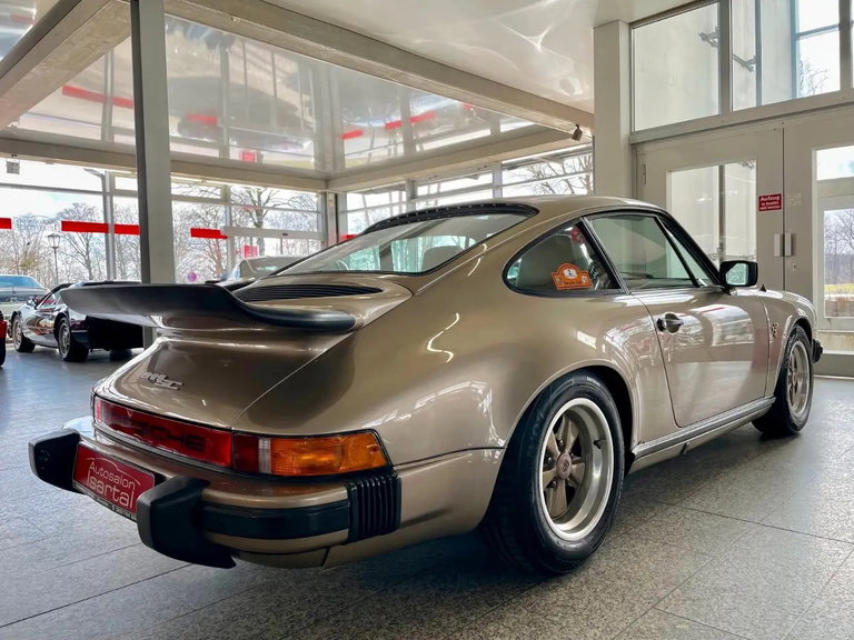Porsche 911 SC (US)