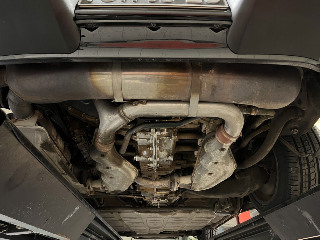 Porsche 911 Carrera 3.2 Speedster (US)