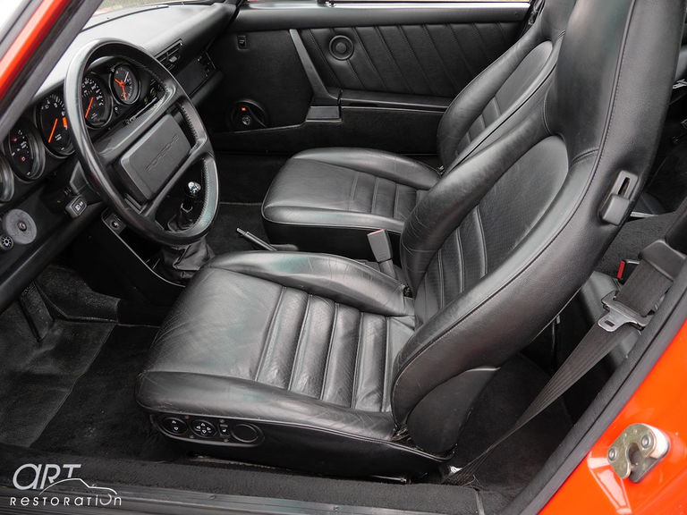 Porsche 911 Carrera 3.2