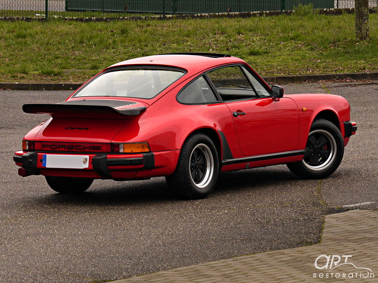 Porsche 911 Carrera 3.2