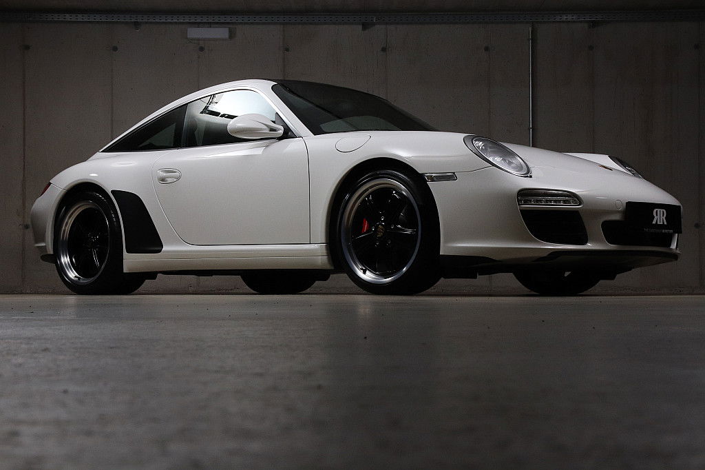 フィニッシュ2台 Porsche 997.2 Targa 4S 2009 - elferspot.com - Marketplace