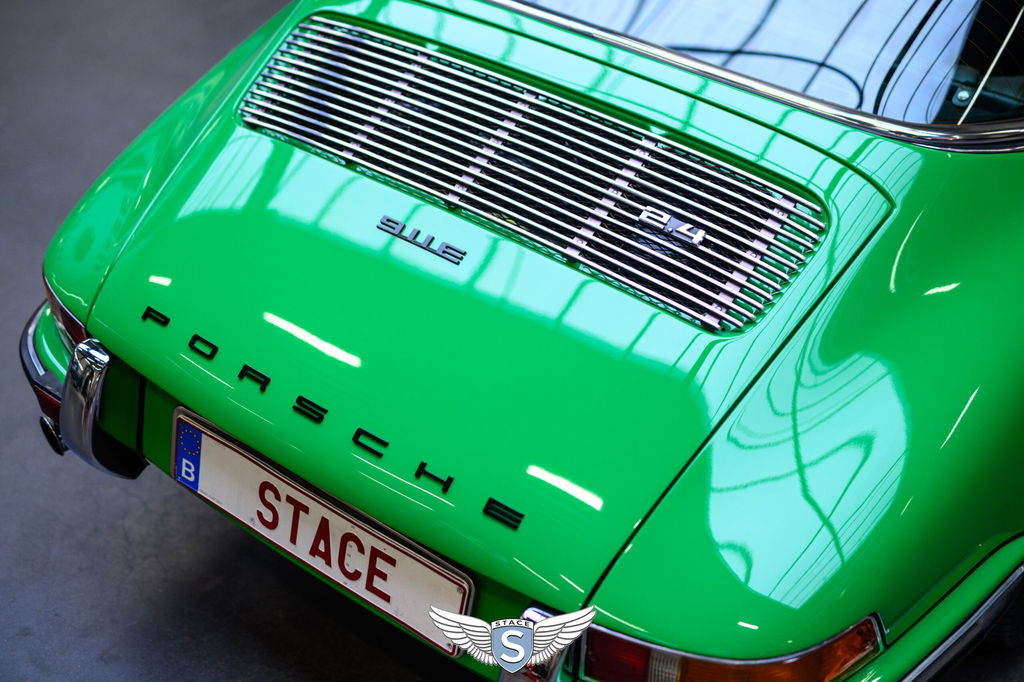 Porsche 911 E