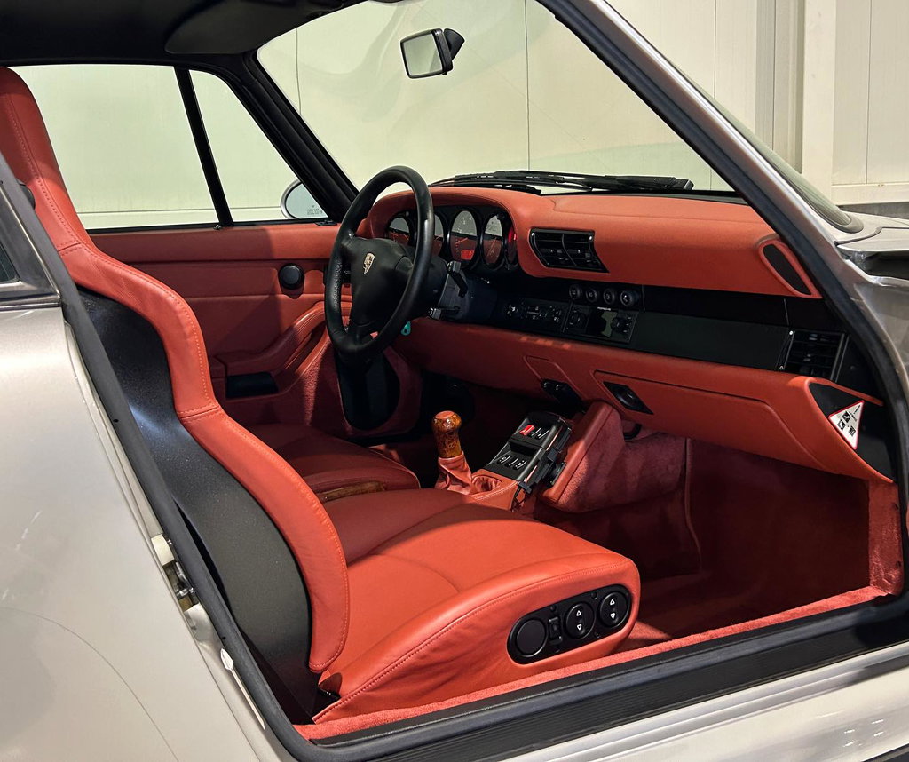 Porsche 993 Carrera 4S