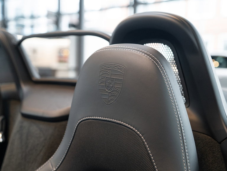 Porsche 718 Boxster