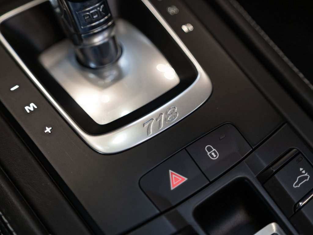 Porsche 718 Boxster