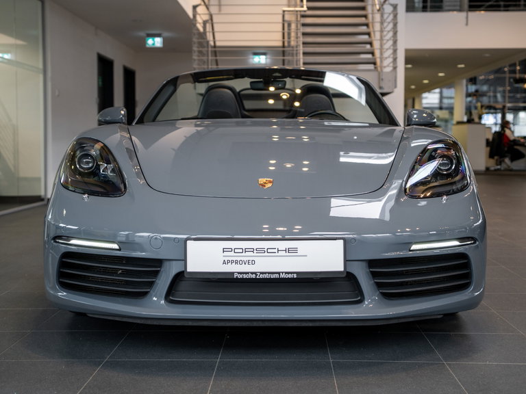 Porsche 718 Boxster