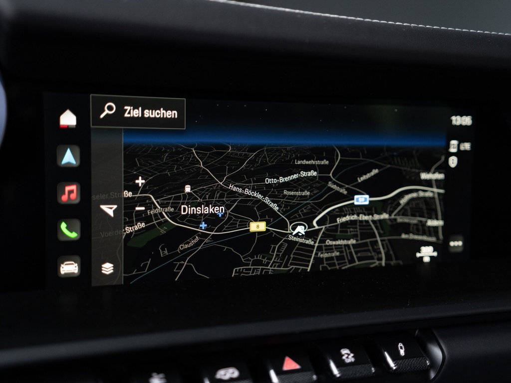 Porsche 992 Carrera 4 GTS