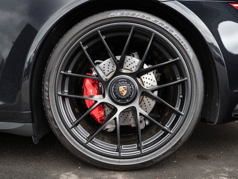 Porsche 991.2 Carrera GTS