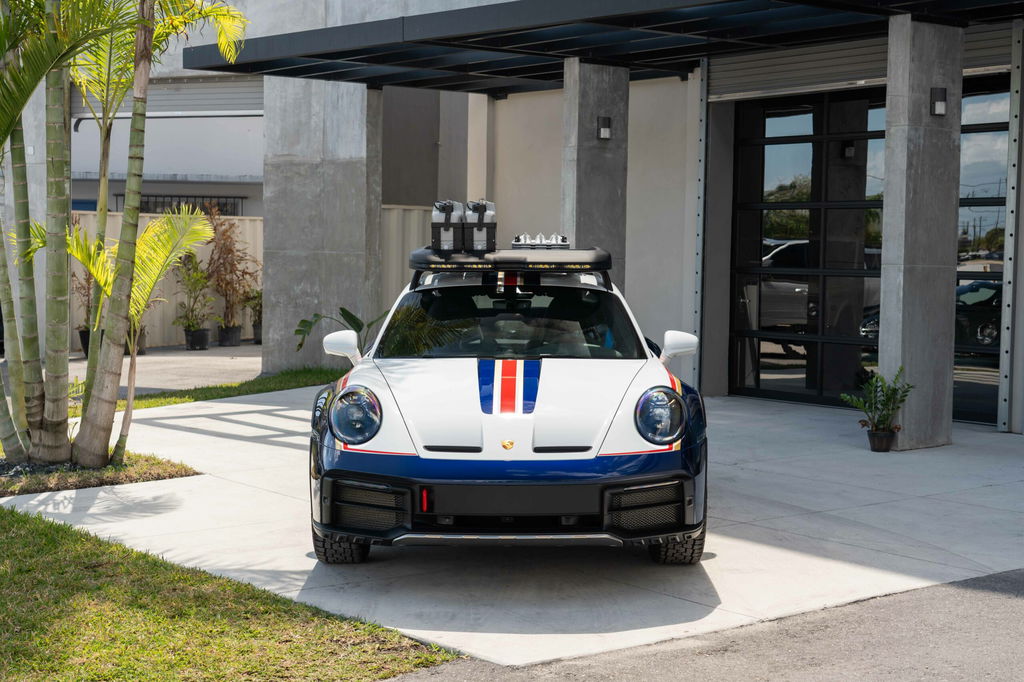 Porsche 911 Dakar