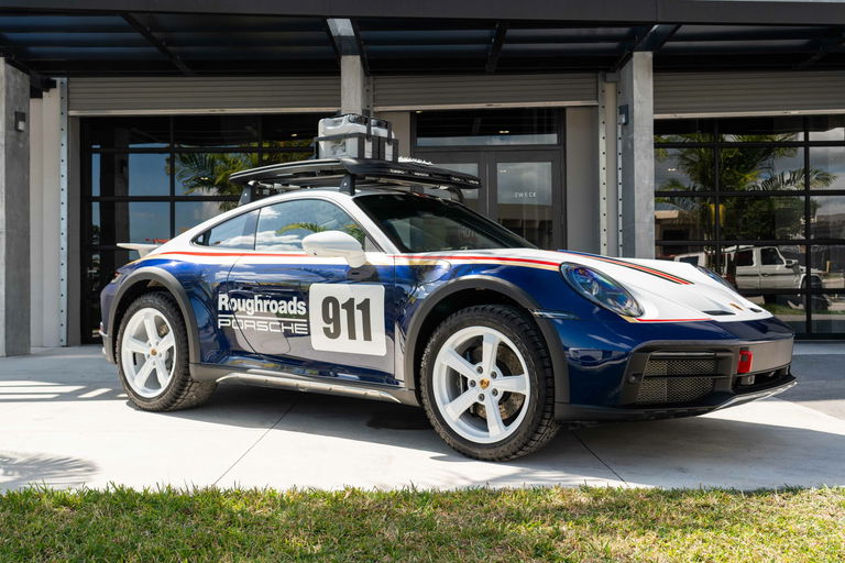 Porsche 911 Dakar