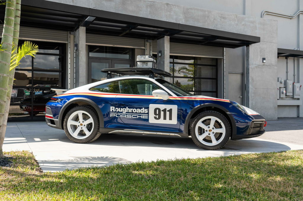 Porsche 911 Dakar