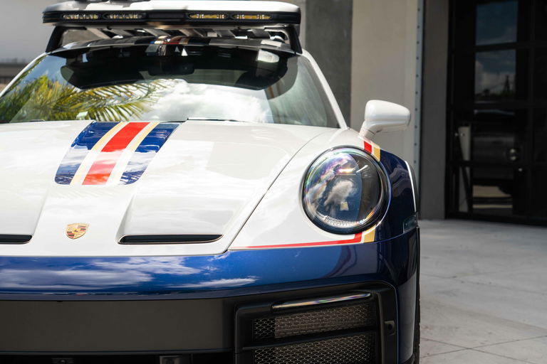 Porsche 911 Dakar