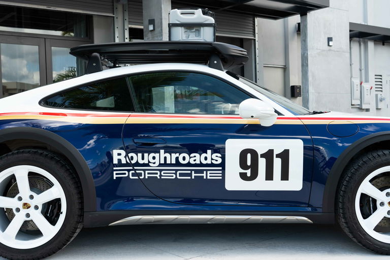 Porsche 911 Dakar