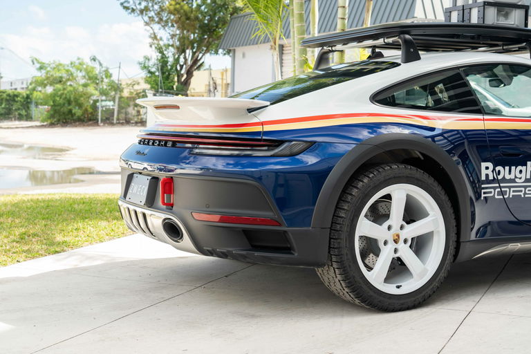 Porsche 911 Dakar