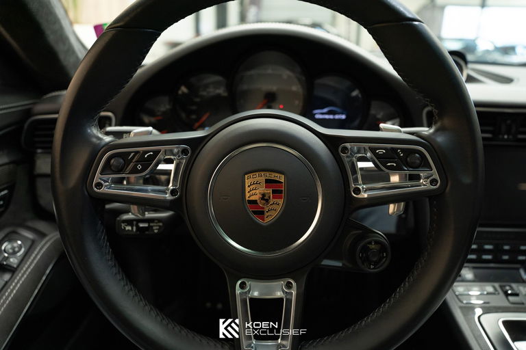 Porsche 991.2 Carrera GTS