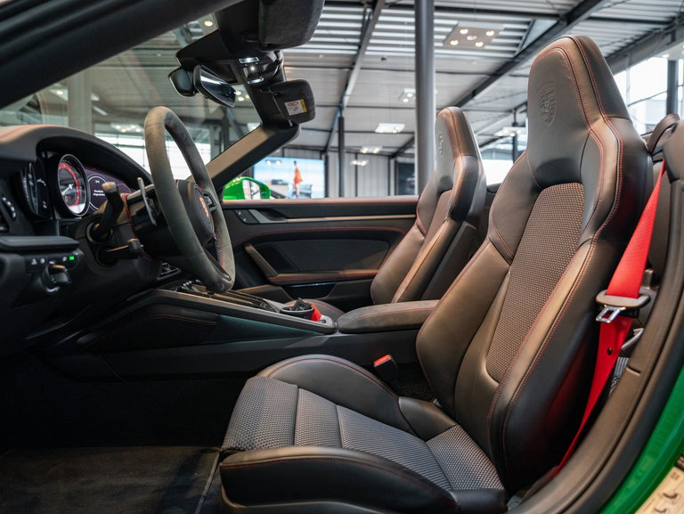 Porsche 992 Carrera S