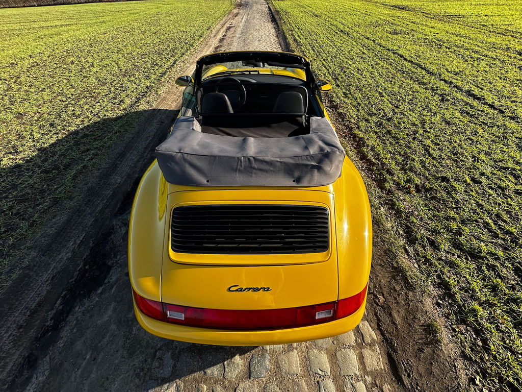 Porsche 993 Carrera