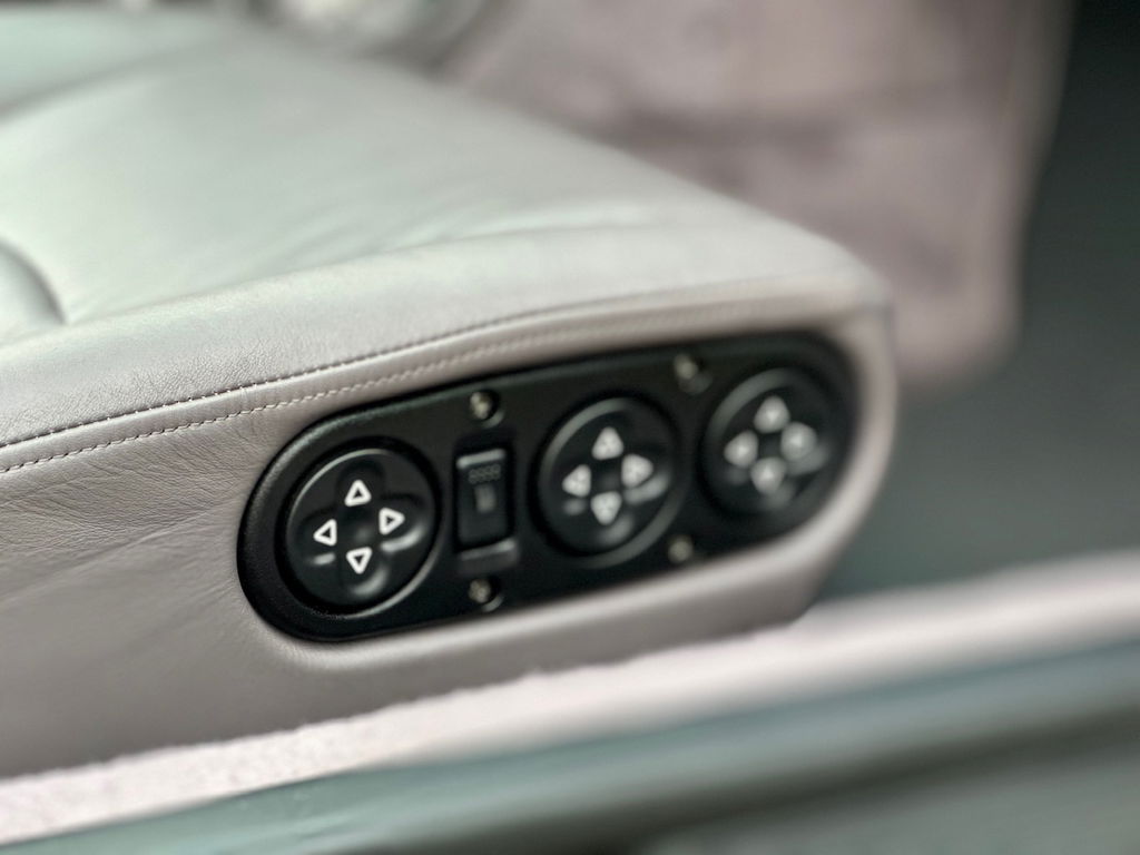 Porsche 993 Carrera 4