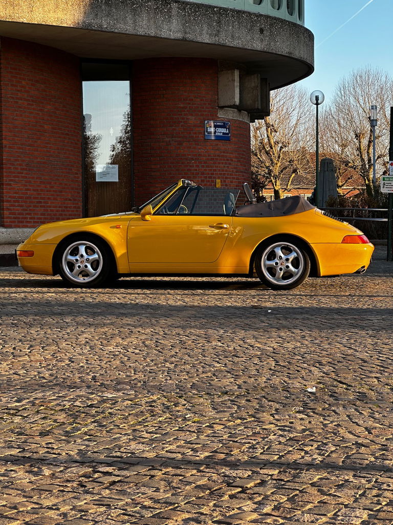 Porsche 993 Carrera